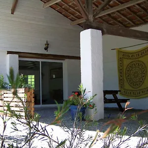 Gîte, Jacuzzi&vin Au Grenier De Hébergement de vacances